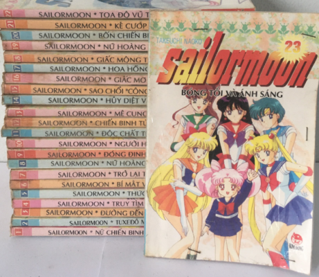 Truyện tranh Thủy thủ mặt trăng